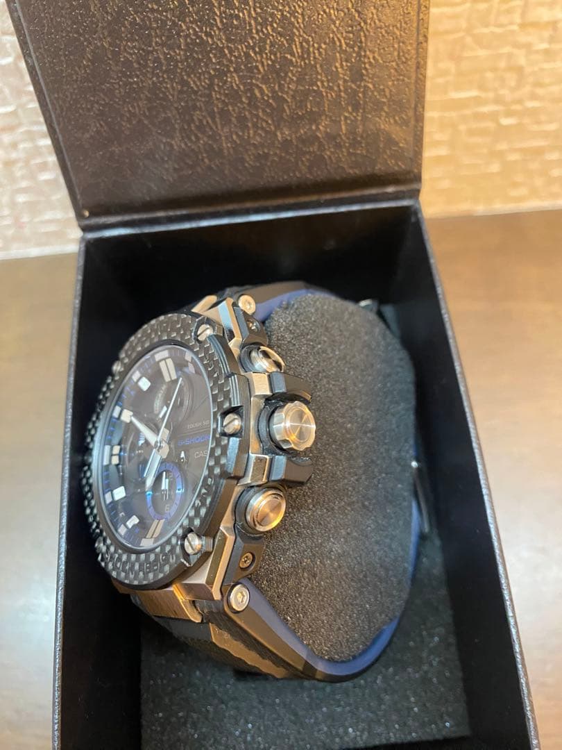 【極美品/レア】G-SHOCK GST-B100X-1AJF 海外セレブ