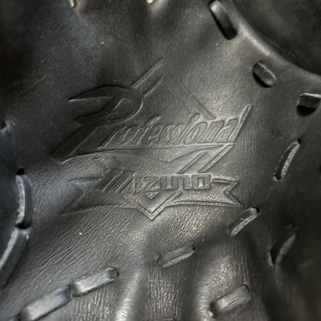 Mizuno 黒 軟式グローブ レザー製　左用