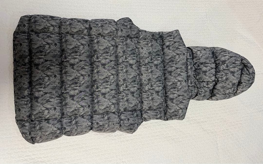 タトラス　ダウンベスト