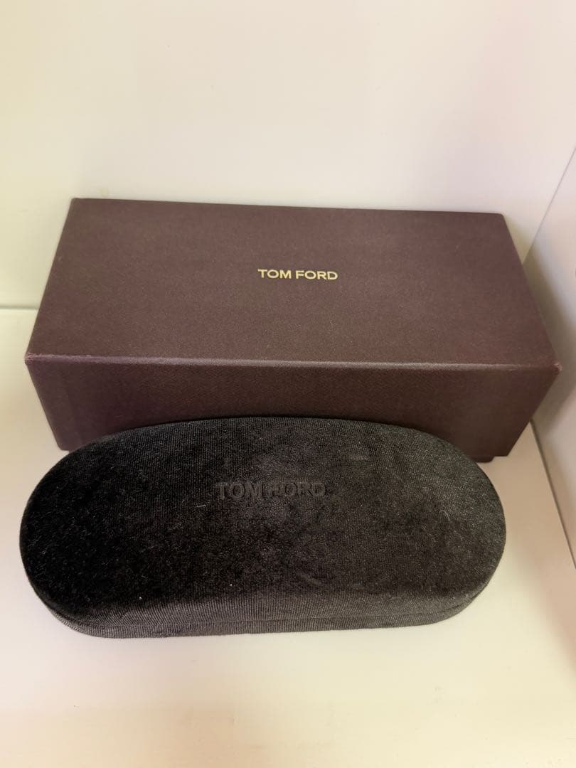 TOMFORD TF5147 52□17 度なし メガネ サングラス