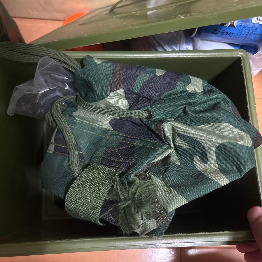 FMJ08型 ガスマスク　ガスマスクバッグ　収納ボックス　説明書付き