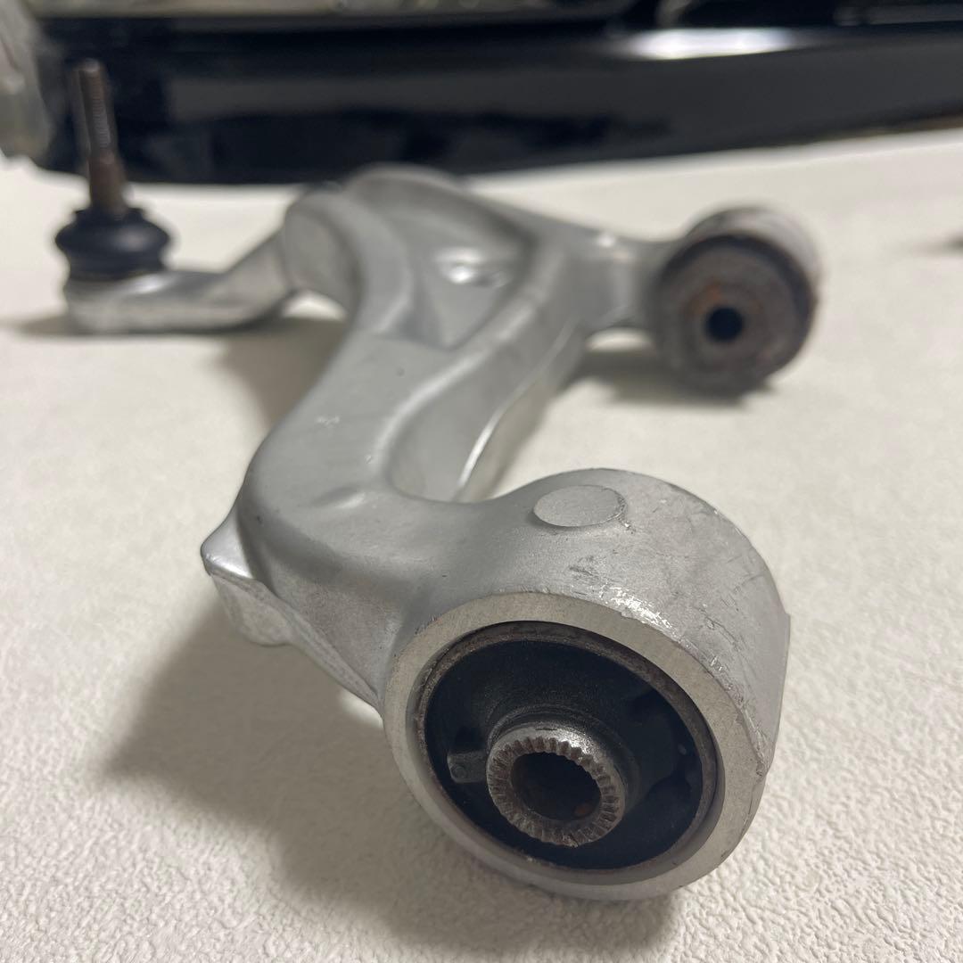 あき　30セルシオ　35mm短縮リアアッパーアーム