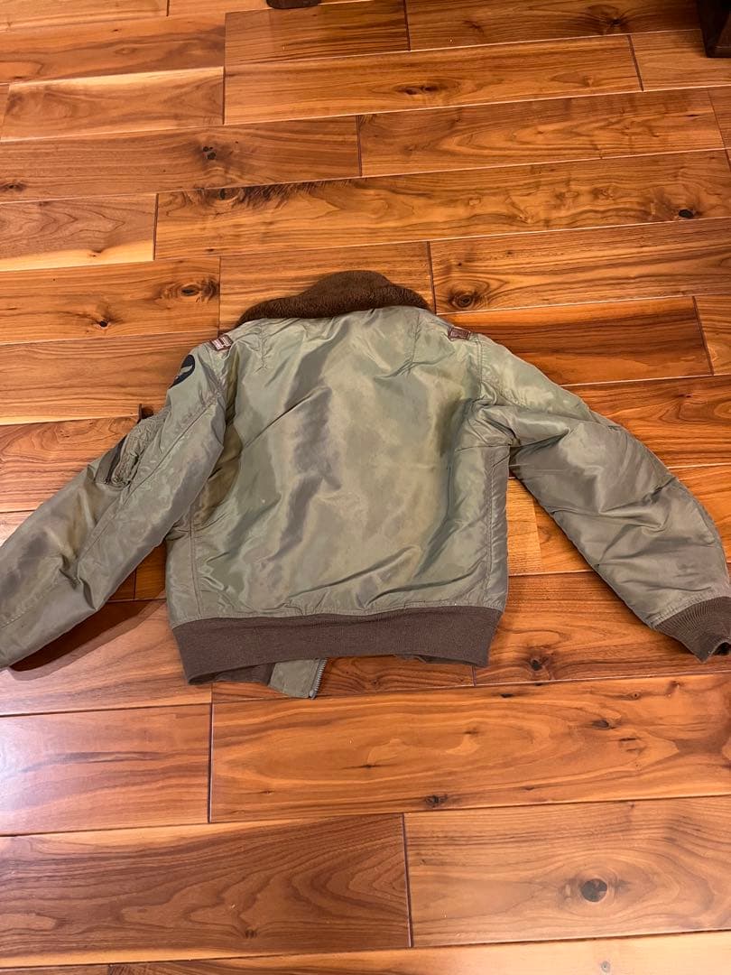 バズリクソンズ　Ｂ15フライトジャケット オリーブグリーン