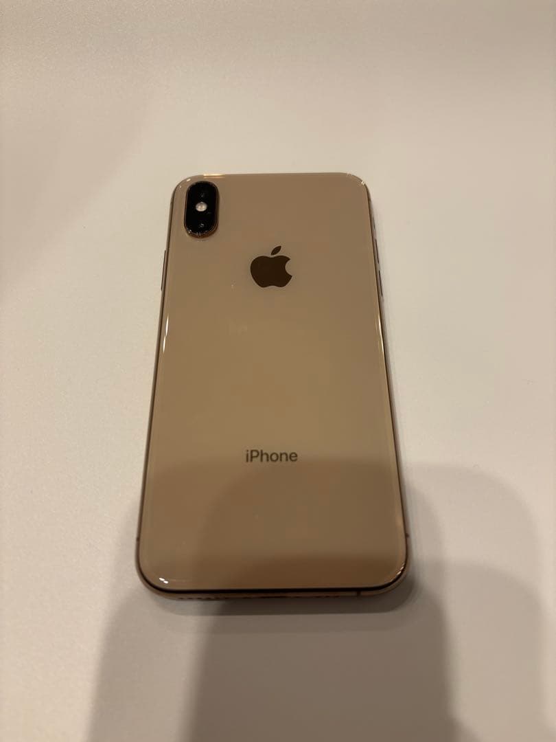 スマートフォン本体 Apple iPhone Xs 64GB 76%