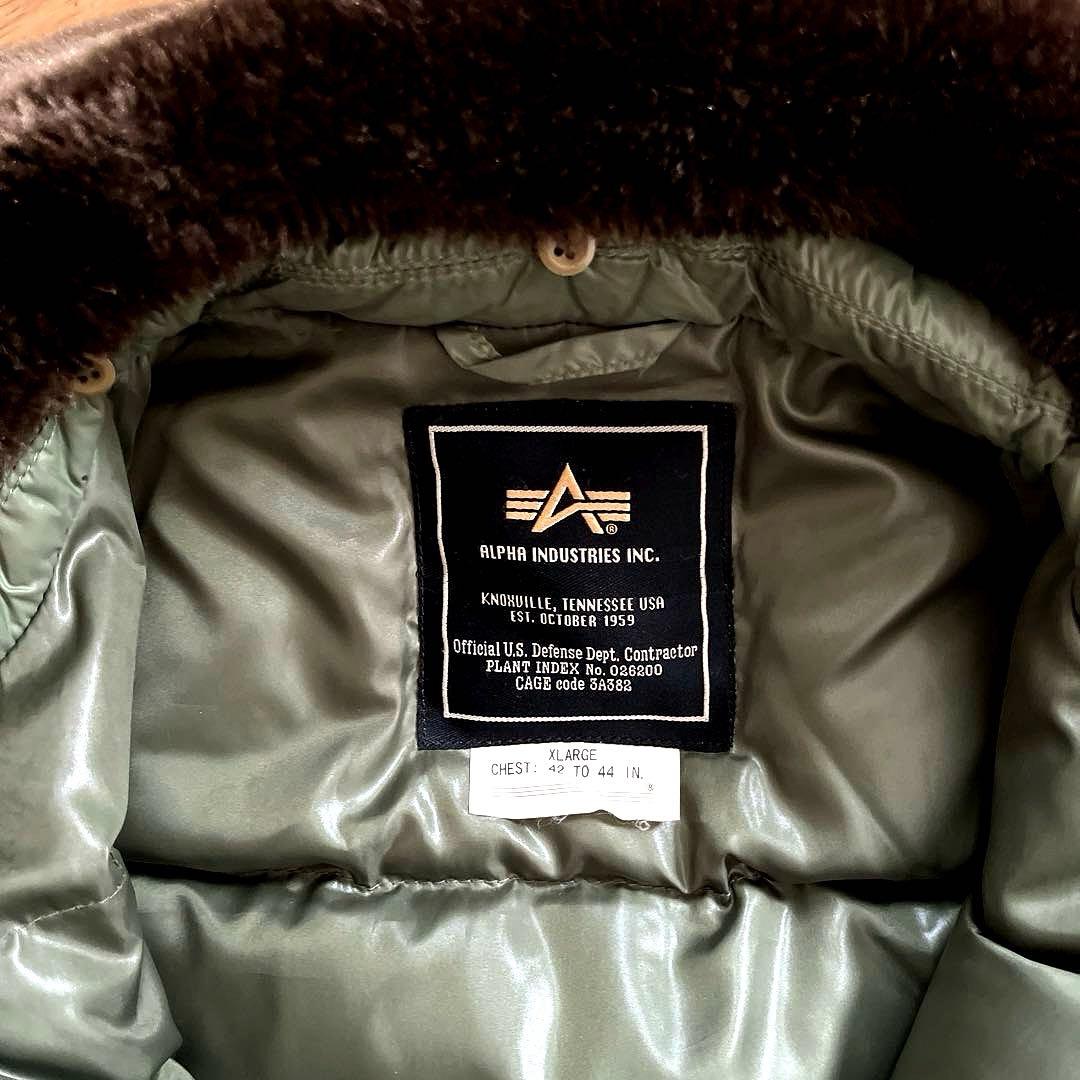 ALPHA INDUSTRIES ダウンジャケット XL カーキ ネックボア
