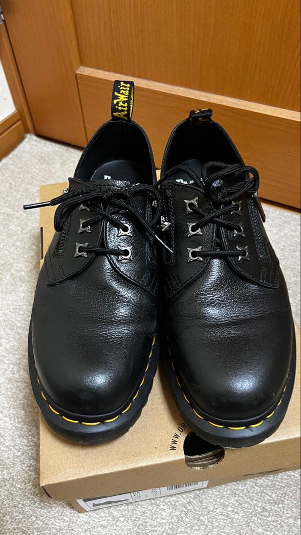 ら*ん様 ドークターマーチン　ローカットブーツ