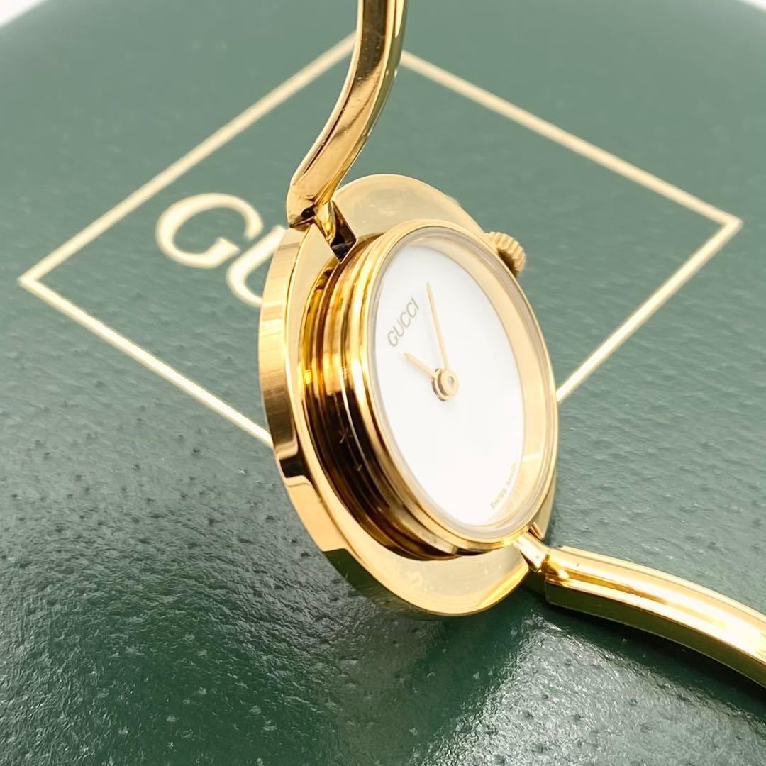 極良品☆稼働　グッチ　新品電池　チェンジベゼル　レディース腕時計