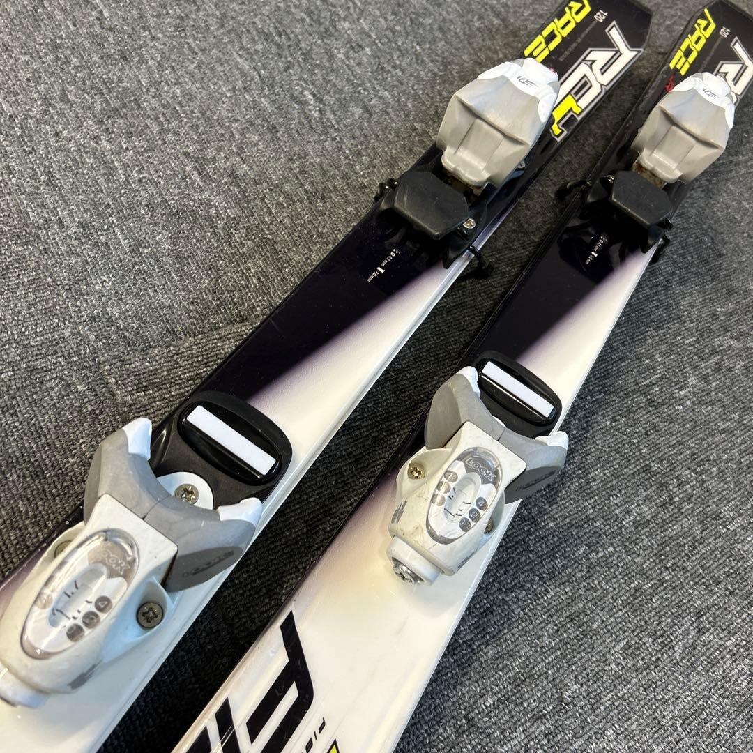 ⑨Fischer RACE 120 ジュニアスキーセット