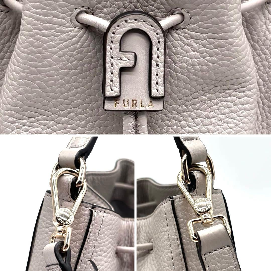 ✨極美品✨フルラ　アテナ　ショルダーバッグ　2WAY　アーチロゴ　巾着　グレー