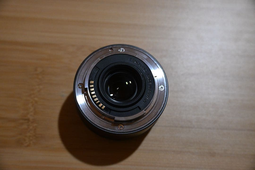 Canon EF-M 22mm f/2 STM パンケーキ レンズ