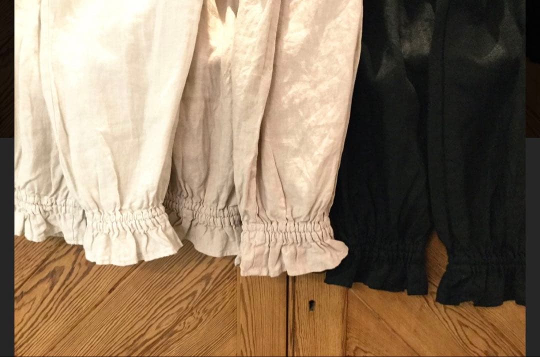 ネストローブ　リネンフリルイージーパンツ　オフホワイト　美品