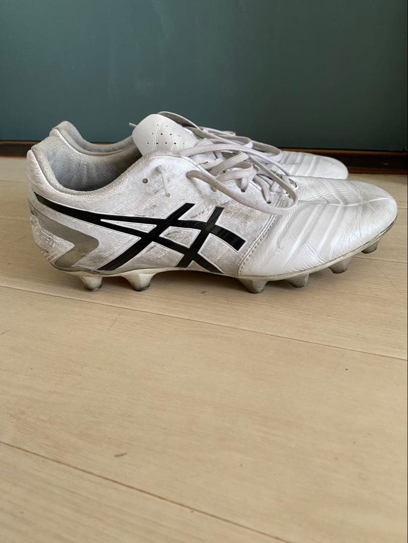 ASICS サッカーシューズ ホワイト スタッドタイプ