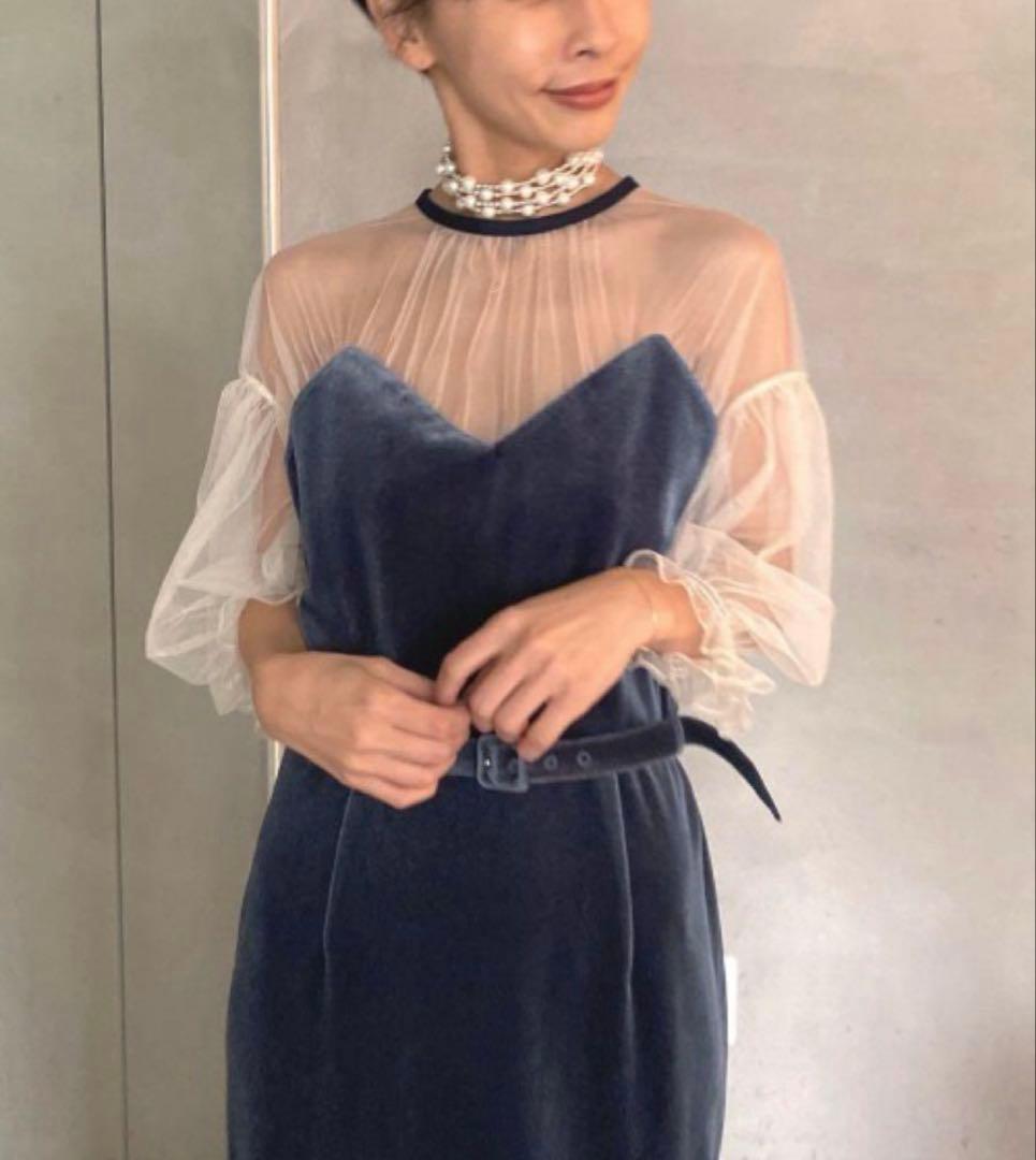 ameri エアリースリーブタイトドレス　アメリヴィンテージ　アメリ　お呼ばれ