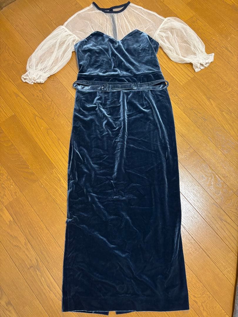 ameri エアリースリーブタイトドレス　アメリヴィンテージ　アメリ　お呼ばれ