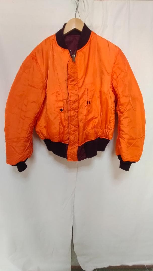 ビンテージ80年代アルファMA-1リバーシブルナイロンフライトJKT赤ワインL