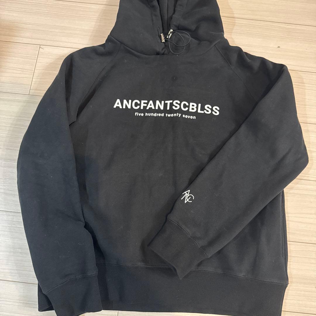 ANIECA ブラック パーカー