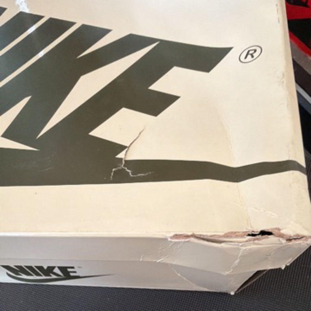 Travis Scott × Air Jordan 1 Medium Olive