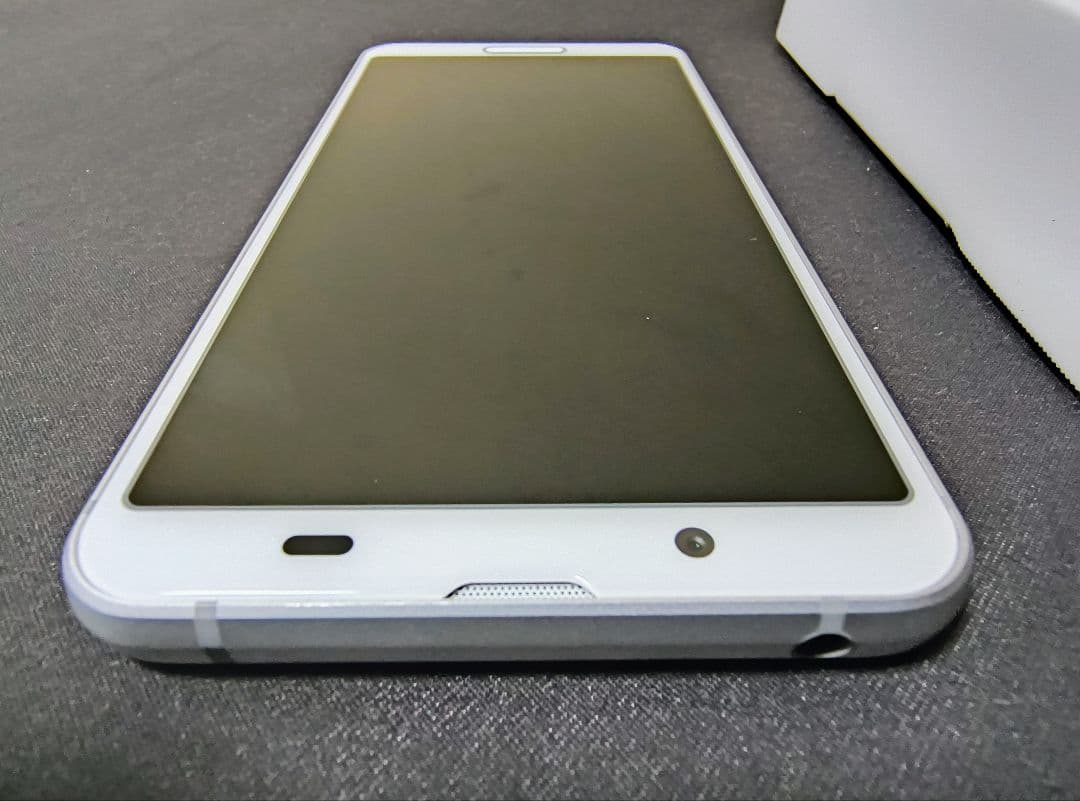 AQUOS　Sense3 SH02M　ひなちゃん