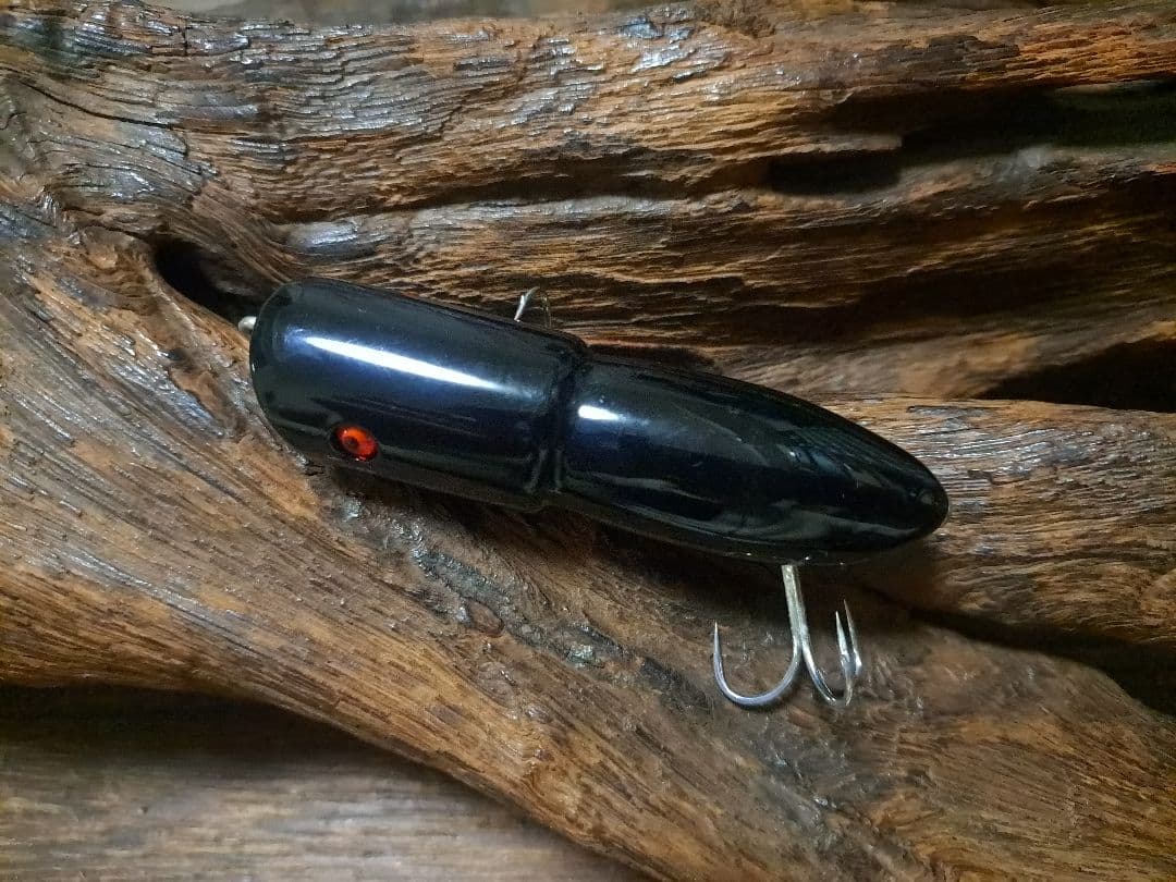 トップウォータージャンキー　オケラ　ブラック　レッドアイ