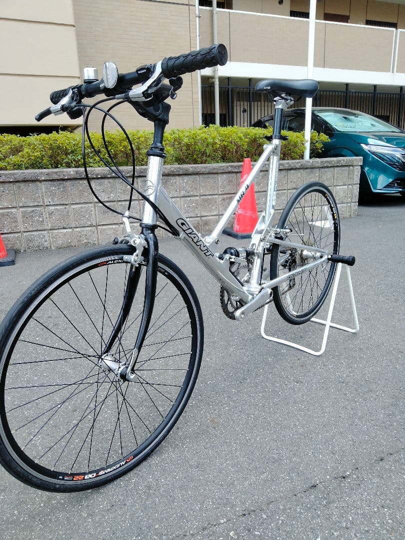 Giant 24インチ折りたたみ自転車　MR4F