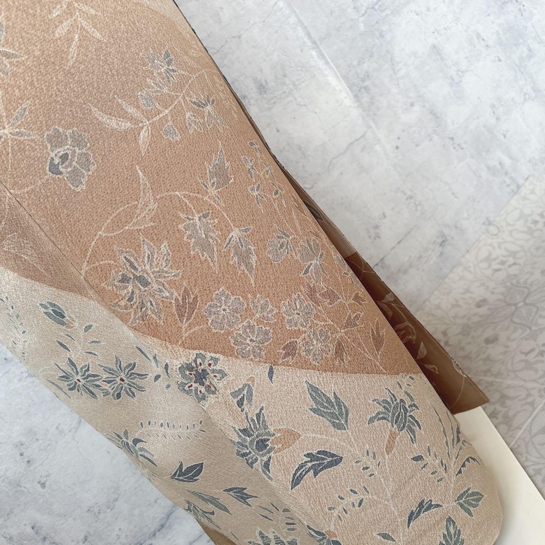 小紋　フルセット　着物　正絹　ベージュ　更紗模様　m2