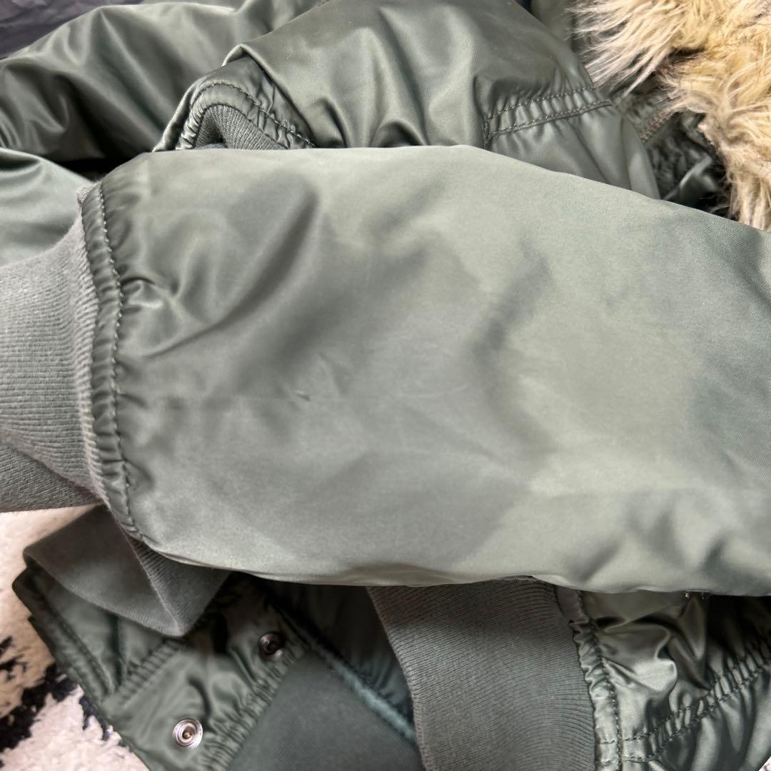 アメリカンイーグル MA-1ジャケット ファー付き