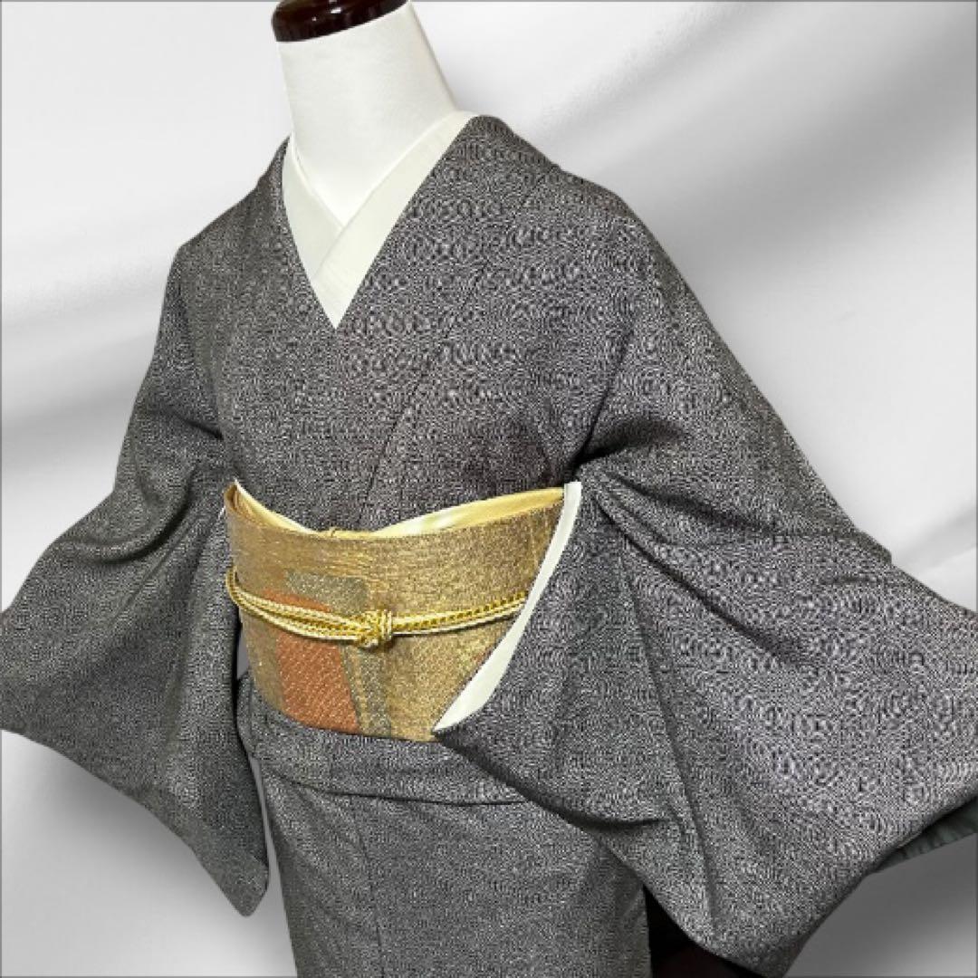 美品　袷　正絹　紋付　縮緬　鮫小紋　江戸小紋　フルセット　西陣唐織金箔袋帯