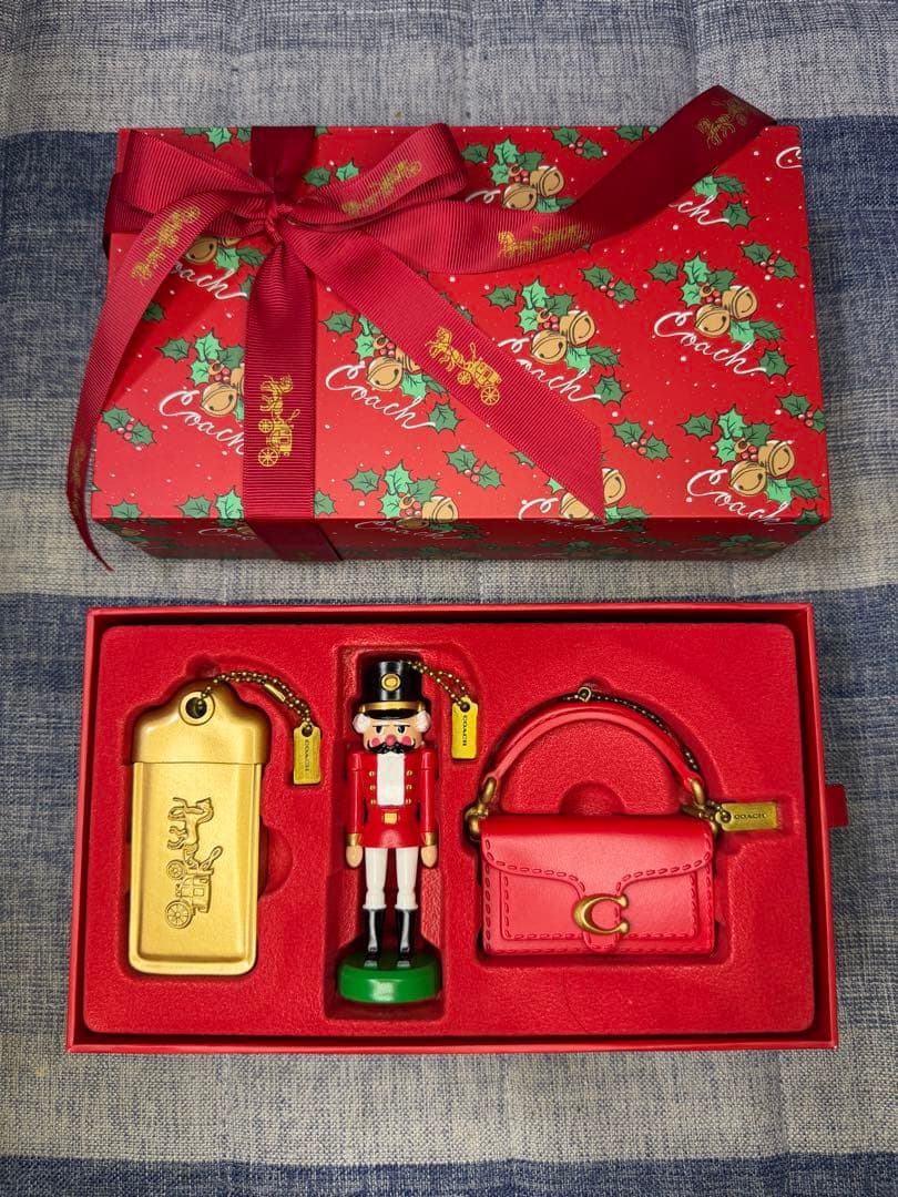 COACH ノベルティ　クリスマスオーナメントセット　非売品