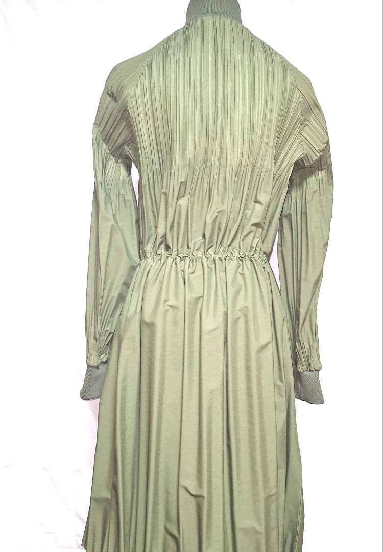 【チリパ】PLEATS PLEASEハイネックプリーツコート ワンピース