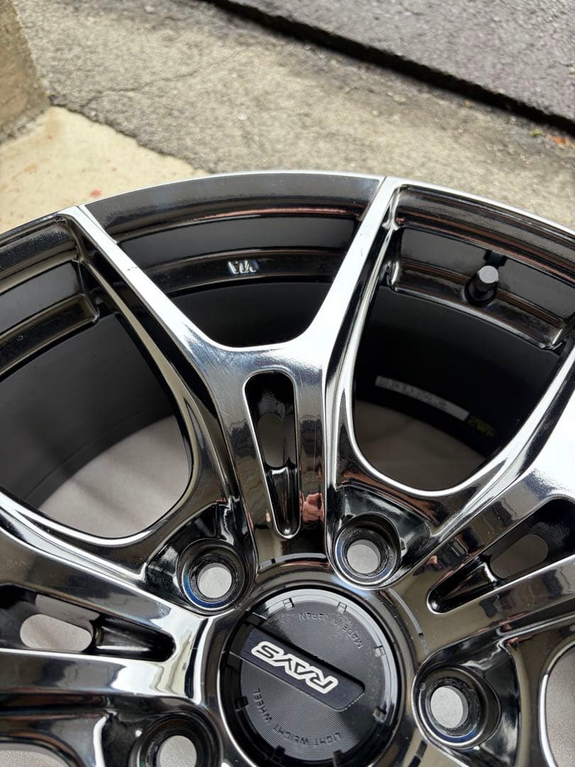 【傷有り】RAYS Gram Lights 18インチ（1本）