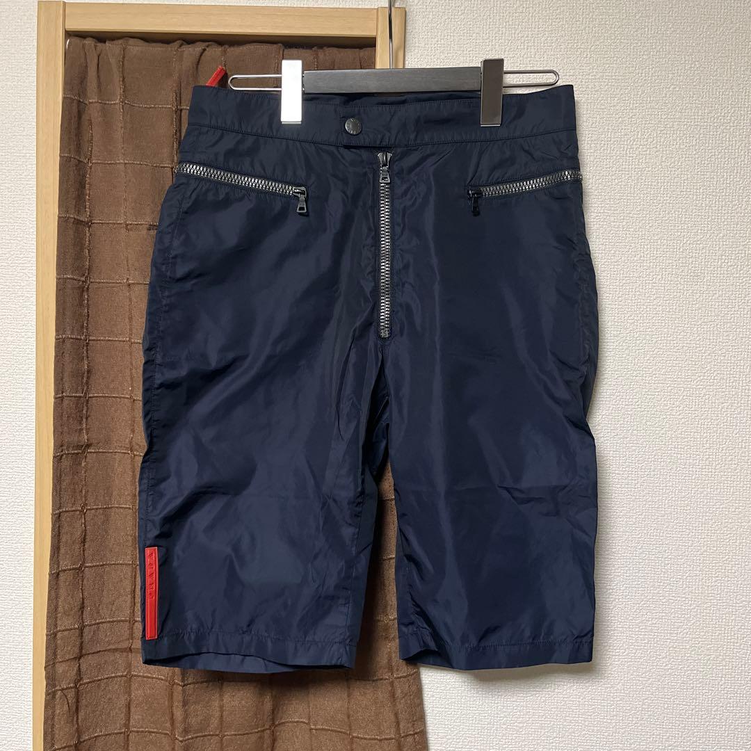 prada sport ナイロン ショートパンツ