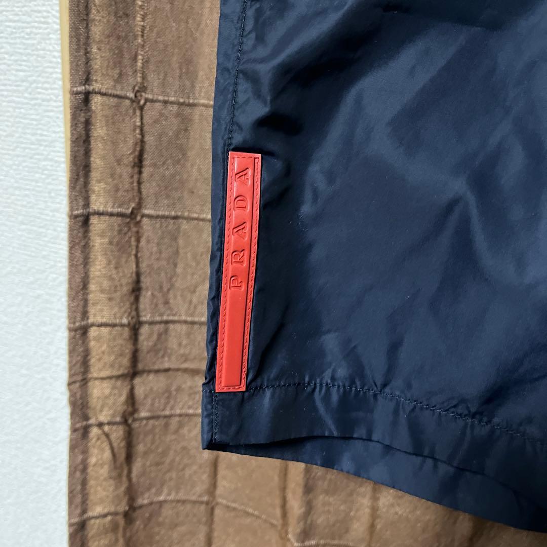 prada sport ナイロン ショートパンツ