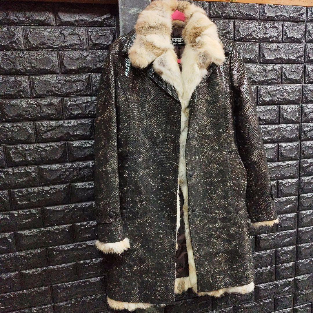 タケシ未使用品トルネードマートラビットファー黒パイソン柄レザー豚革コート