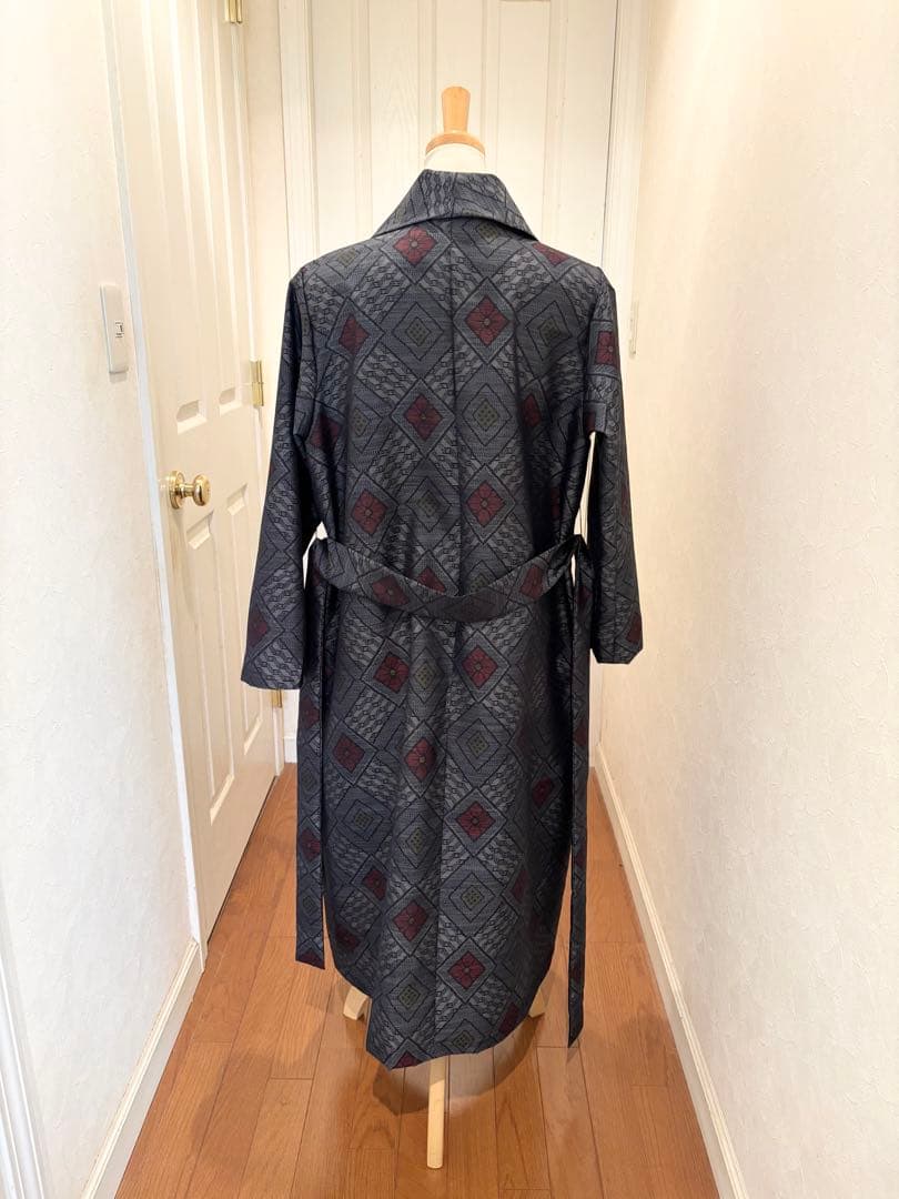 161 着物リメイク 正絹 本場大島紬 花菱文 ロングコート ウエストリボン付