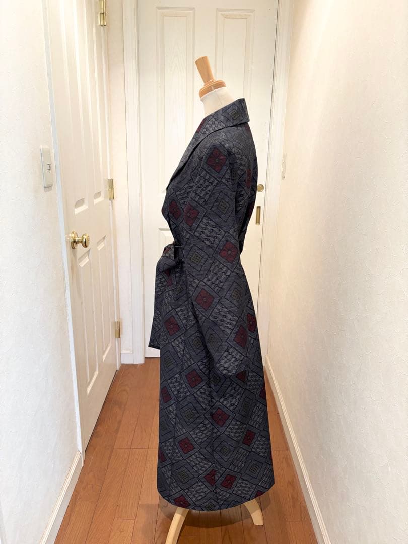 161 着物リメイク 正絹 本場大島紬 花菱文 ロングコート ウエストリボン付