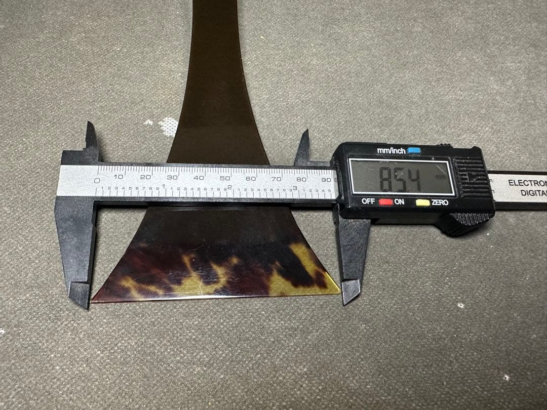 三味線　鼈甲撥　撥　バチ　天然素材　和楽器　民謡　アンティーク　細密細工