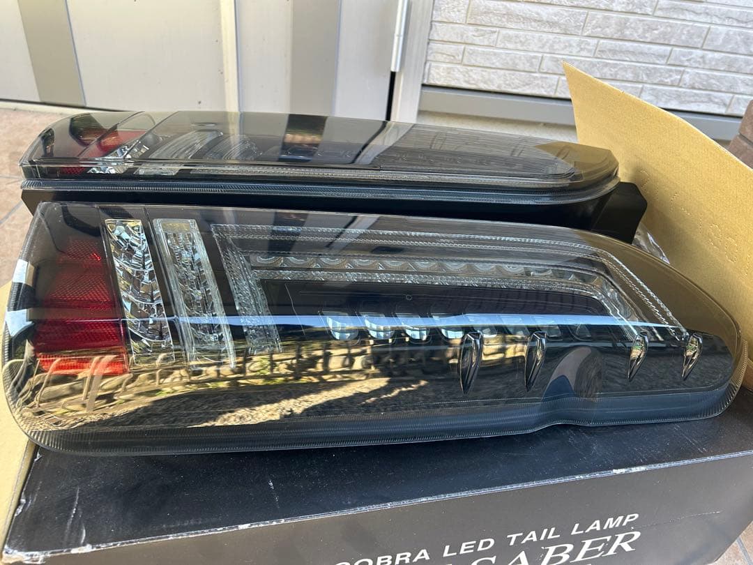 ハイエース 200系 テールランプ 415 COBRA FLEX