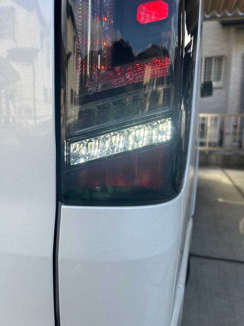 ハイエース 200系 テールランプ 415 COBRA FLEX