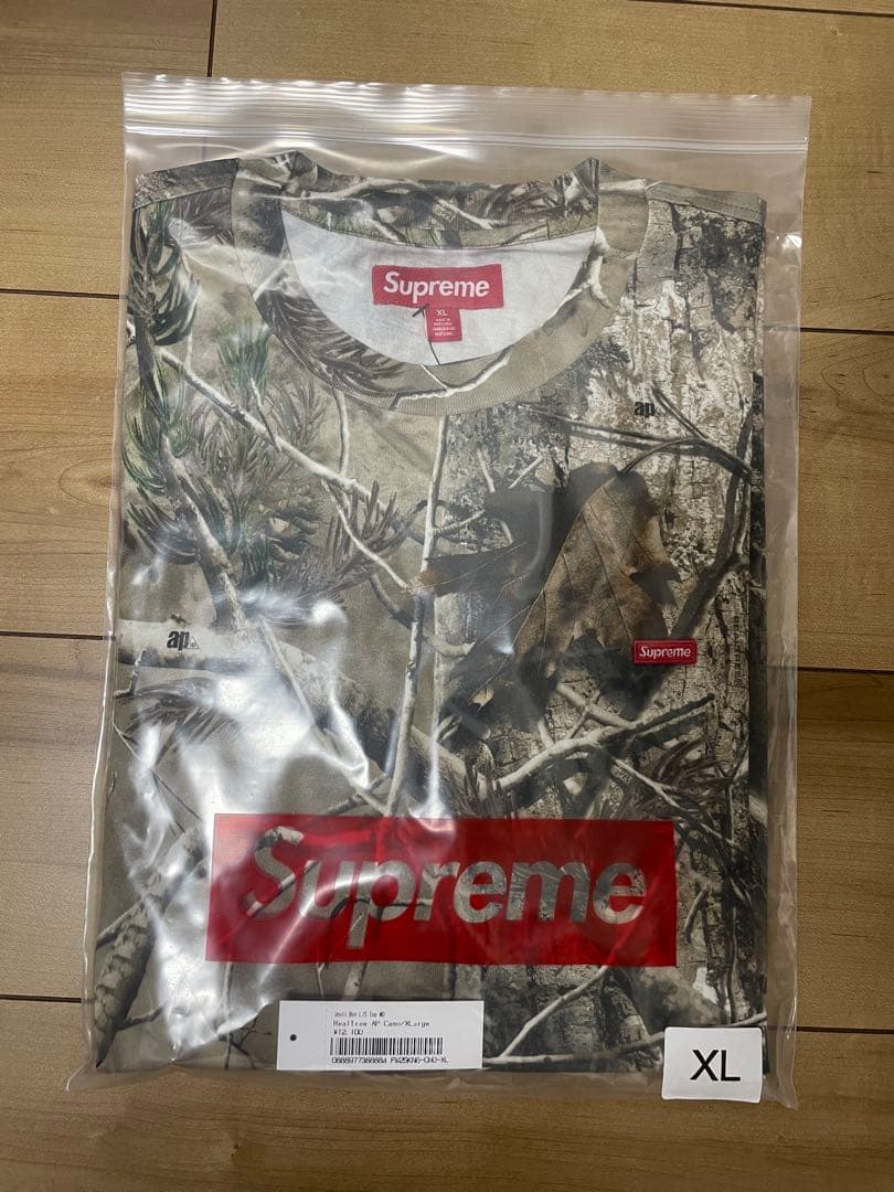 Supreme Small Box L/S Tee シュプリーム