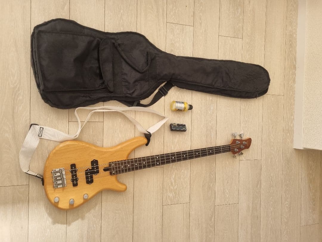 YAMAHA ベース(motion-b MB-40)　バッグ付き