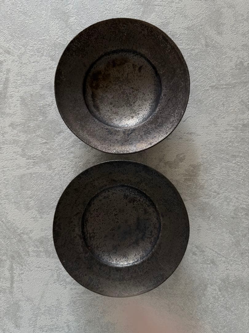 安福由美子　黒錆リム鉢　リム皿　2枚組