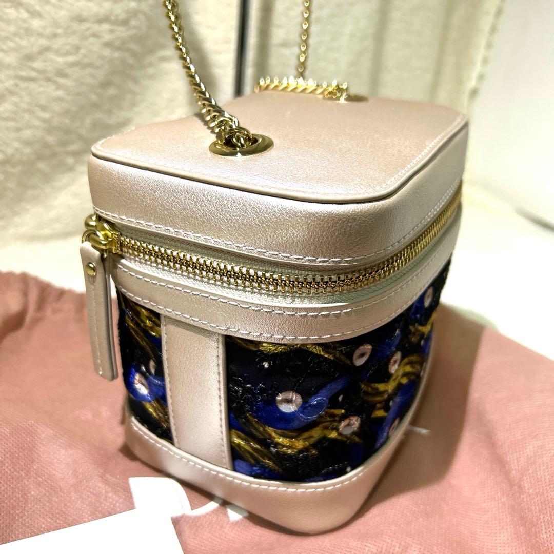 ダイアナ　ショルダーバッグ　絵画シリーズ　フェルメール　真珠の耳飾りの少女