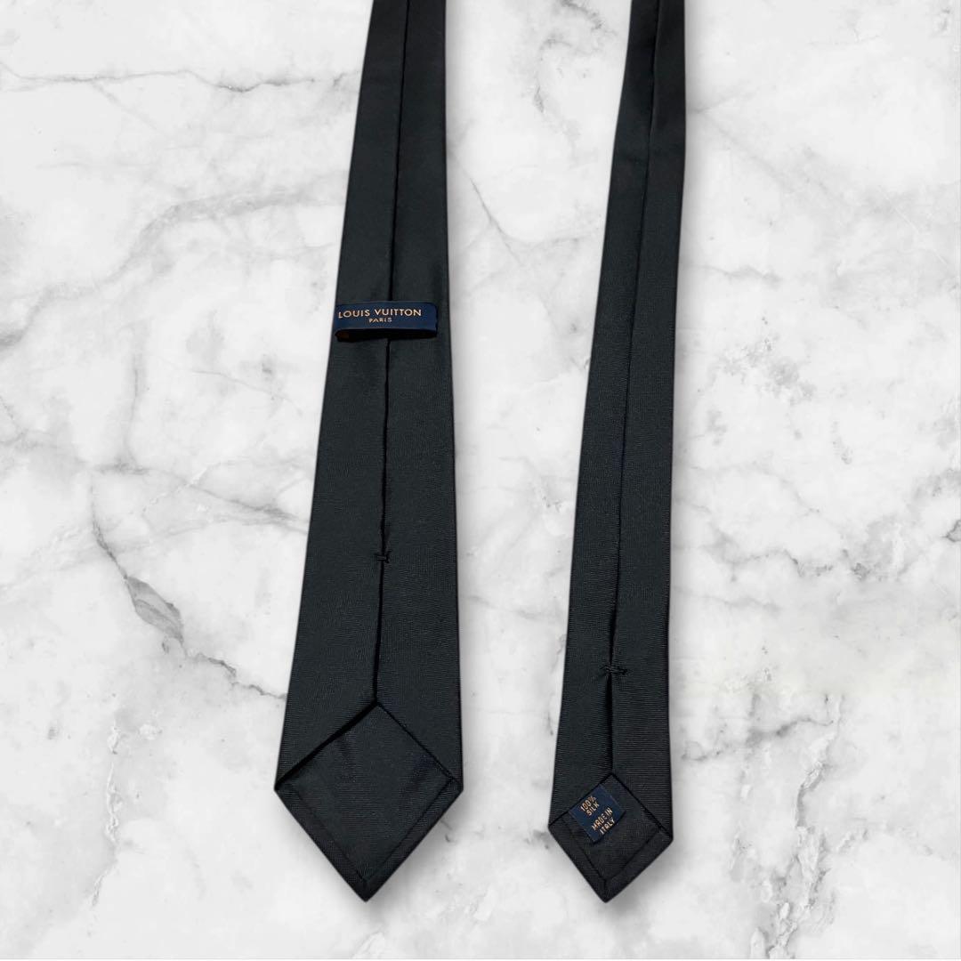 LOUIS VUITTON ルイヴィトン　ネクタイ　ソリッド　NIGOコラボ　虎
