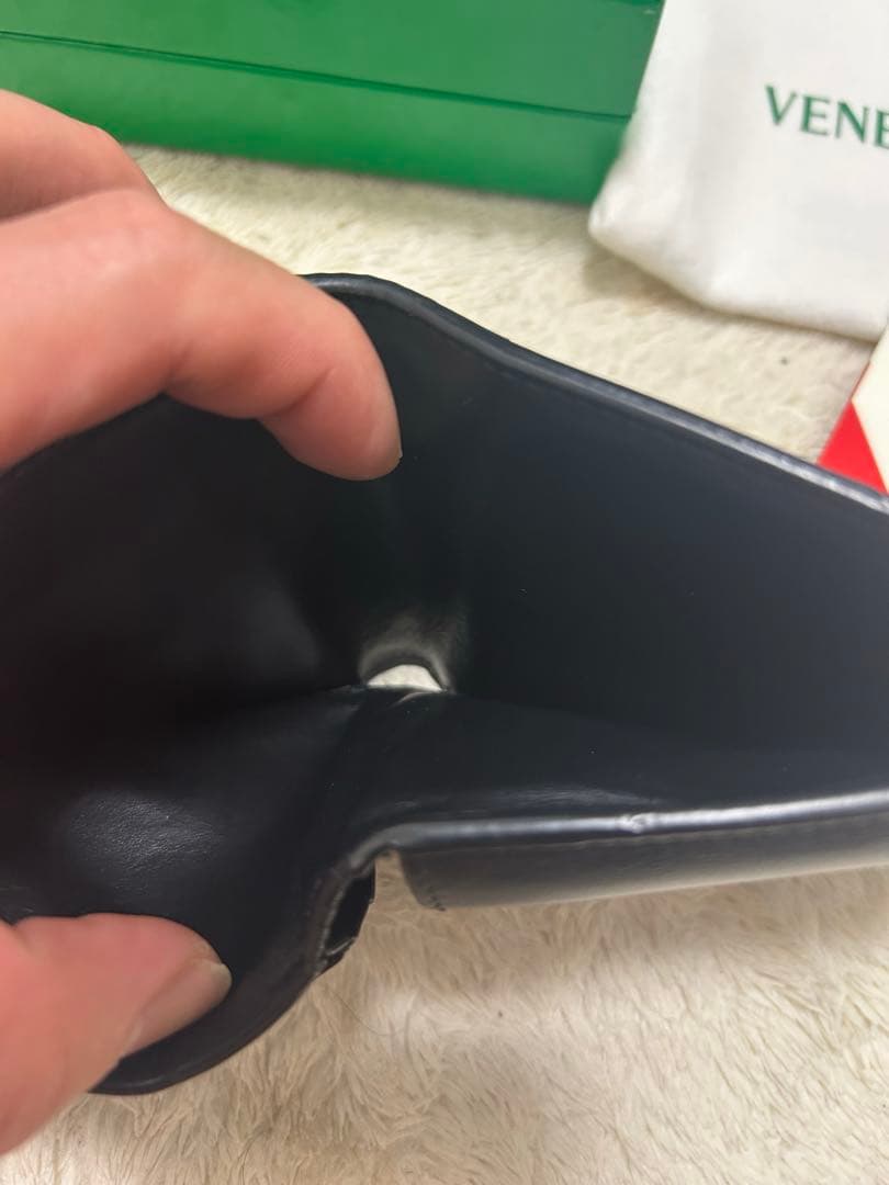 RFID搭載　ボッテガヴェネタ　二つ折り　小銭入れ　カセット　値下げ不可