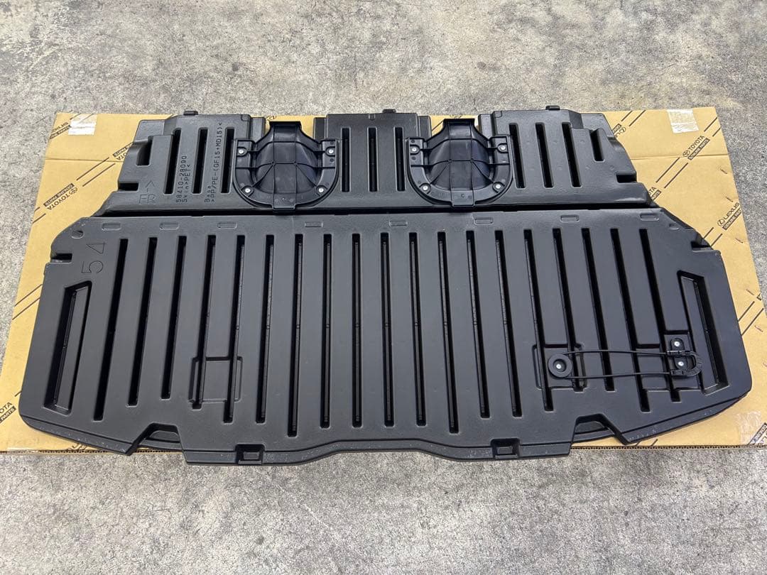 ノア　エスクァイア　ヴォクシー / 80系 / ラゲッジボード