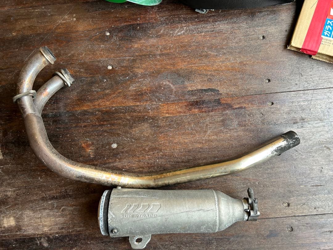 グラストラッカー スーパートラップマフラー