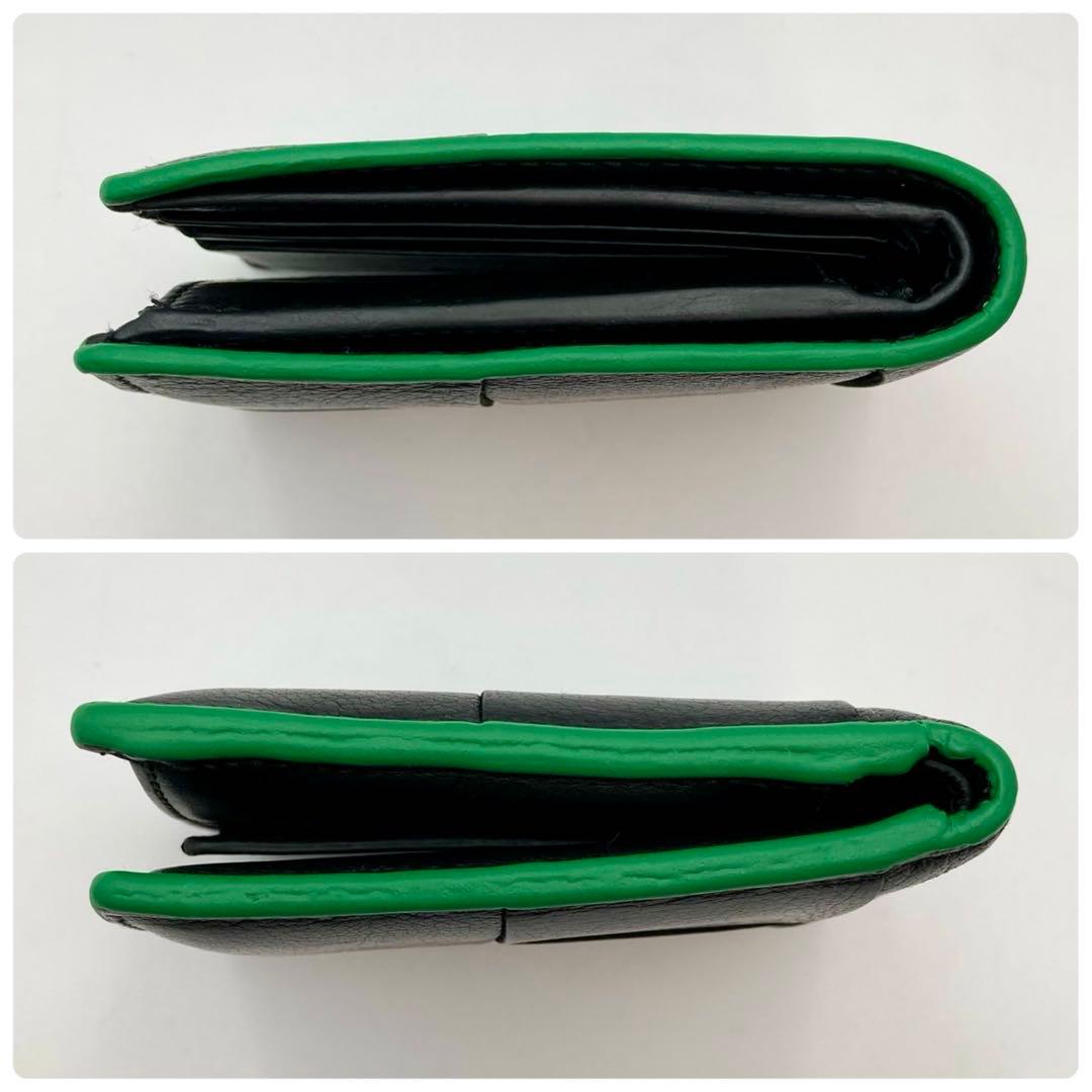 廃人✨ボッテガヴェネタ カセット 二つ折り財布 レザー 黒×緑 小銭入れ有