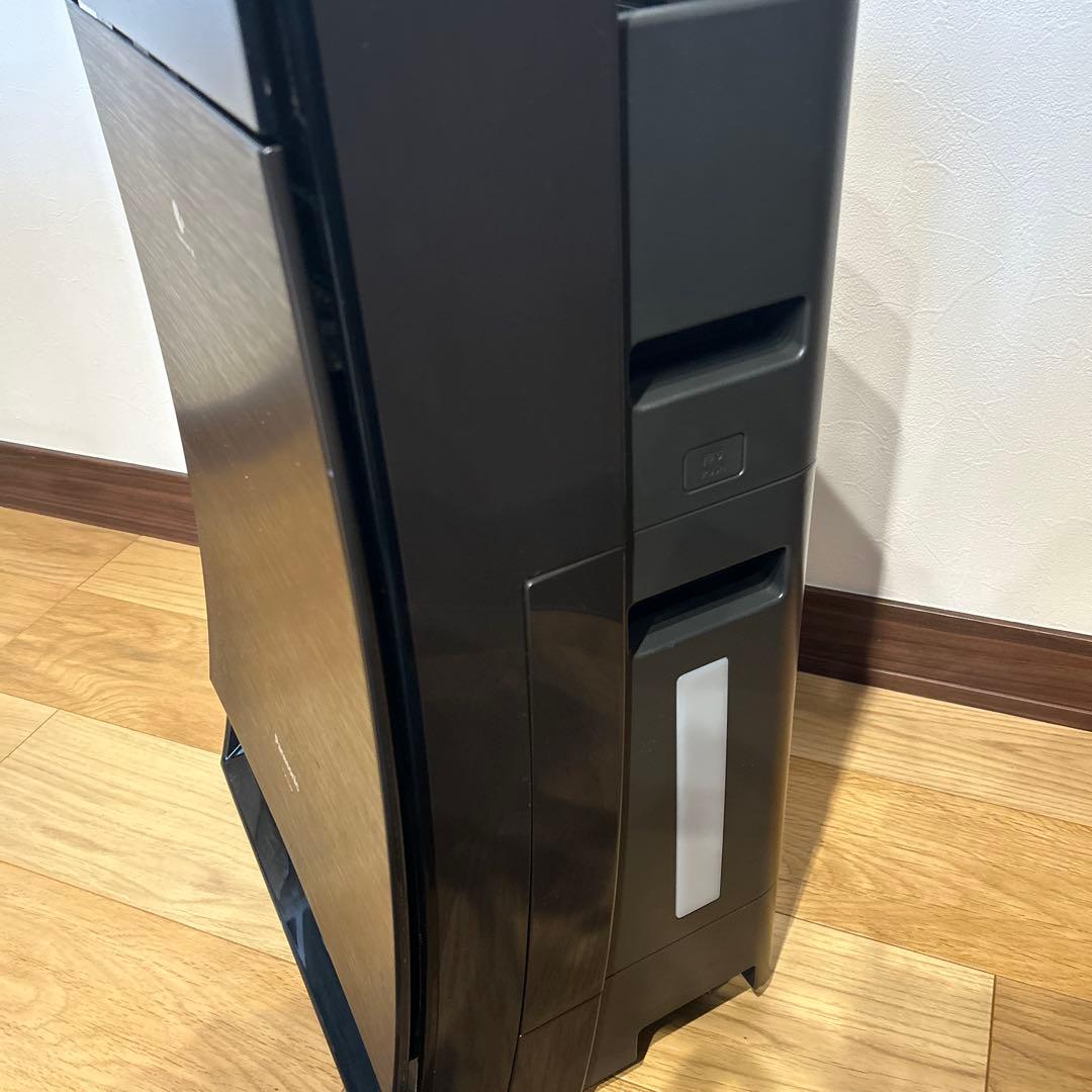 【週末限定値下げ】Panasonic 加湿空気清浄機 F-VC70XP 2017