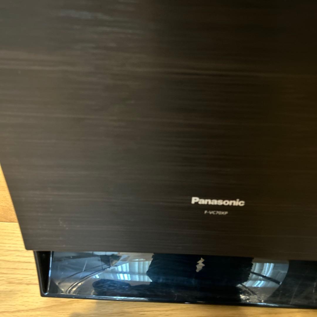 【週末限定値下げ】Panasonic 加湿空気清浄機 F-VC70XP 2017