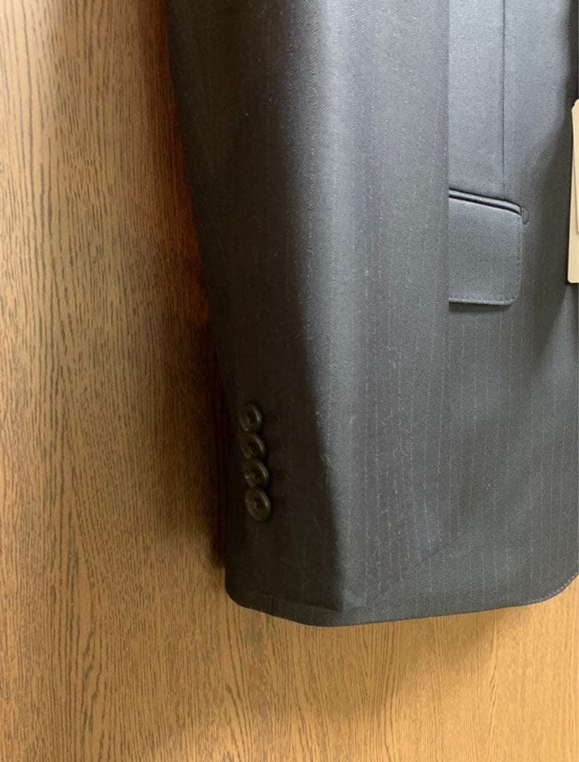 専用A6新品未使用！イタリアREDAウール100%ネイビー3ピーススーツ！